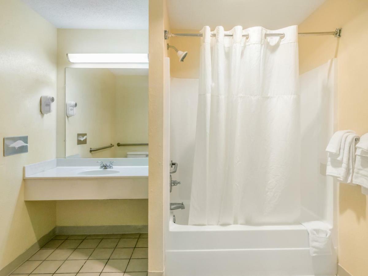 Americas Best Value Inn - Клейтън Екстериор снимка